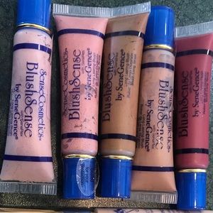 5 SeneGence Blushsense-5 shades incl. Pouty Pink!